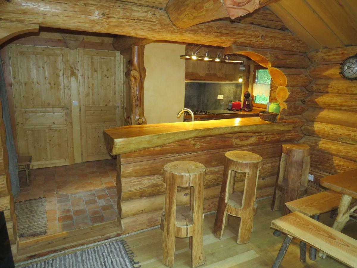 Saint-Martial-de-Gimel La Cabane De Hans מראה חיצוני תמונה